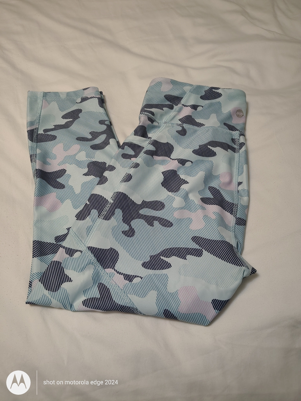 Dip Women's Camo Leggings in Blue & White
